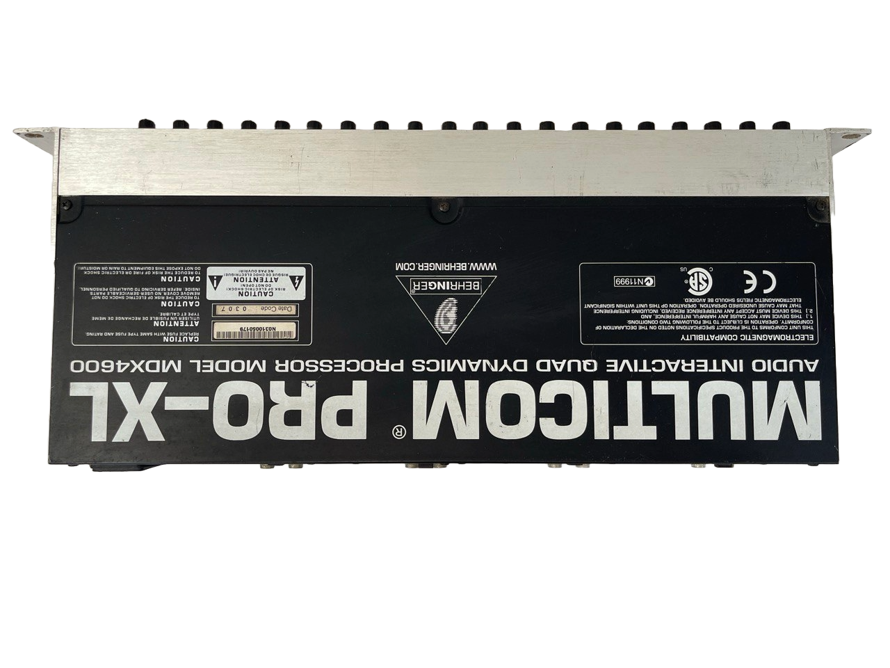 COMPRESOR-LIMITADOR DE AUDIO DE 4 CANALES BEHRINGER MDX4600