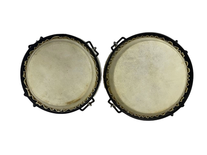 JGO. DE BONGOS DISTELE 7"Y 8" MADERA NATURAL CON HERRAJES NEGRO ALDE AUDIO 76NEG