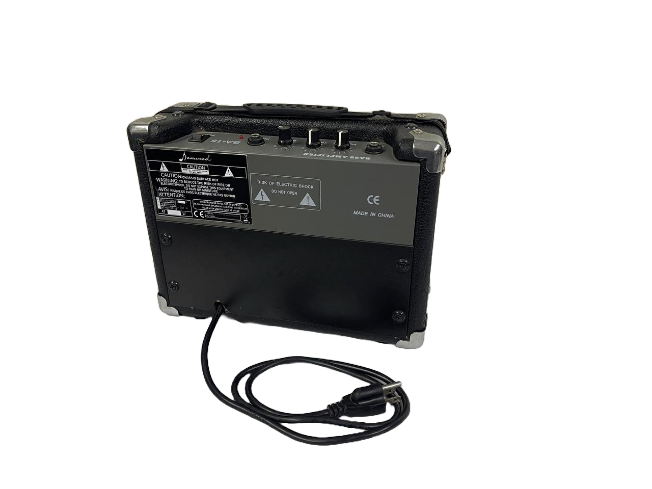 MINI APLIFICADOR PARA BAJO ELECTRICO DANWOOD BA-15
