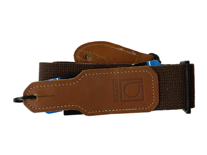 TAHALI DE ALGODON DE 90 HASTA 150 CM PARA GUITARRA Y BAJO CAFE BOSS BSC-20-BRN