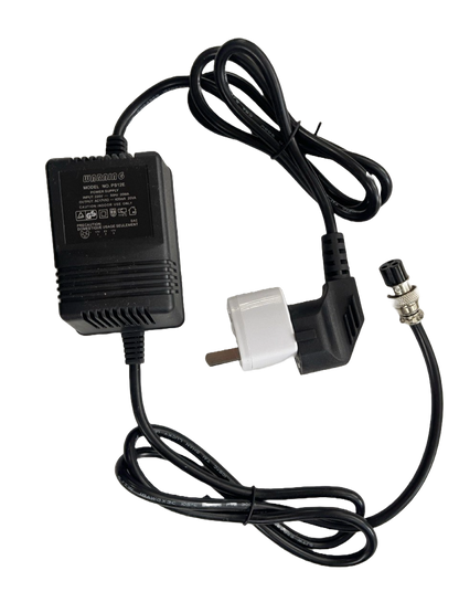 FUENTE DE PODER PARA CONSOLA MEZCLADORES DE 17V 420MA A 220V CONECTOR DE 3 PINES CON CONECTOR EUROPEO MUSIC SHOP I2911EU