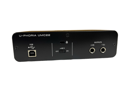 INTERFAZ DE MICROFONO DE BEHRINGER UMC22