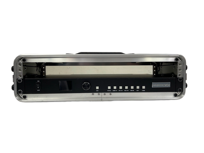 PROCESADOR DE VIDEO PARA PANTALLAS LED CON CASE DE USO RUDO NOVASTAR VC4